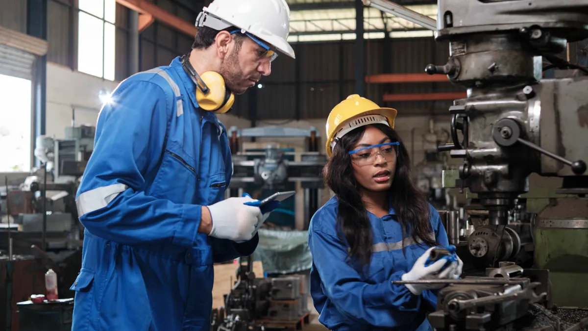 ayk overseas provides industrial workers for Saudi Arabia, Qatar, Kuwait, UAE, Europe
